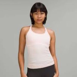 NWT lululemon strawberry milkshake ebb to street